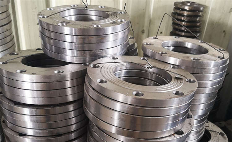 鋼材場(chǎng)排水螺旋鋼管，Q235B角鋼批發(fā)，dn200螺旋管，1220mm螺旋焊管