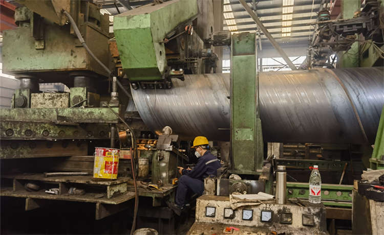 鋼鐵世界1220mm螺旋鋼管，柳州外徑2320mm螺旋焊管，203mm螺旋鋼管，尖樁鋼管樁廠家