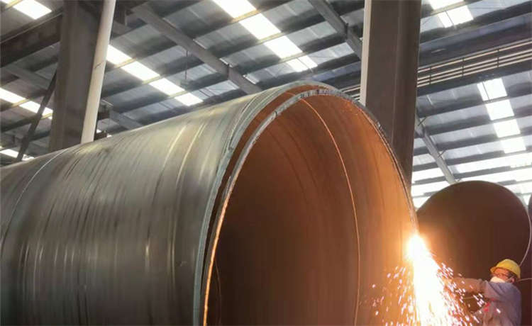 濾水螺旋管廠家，16鋼管樁專用鋼管廠家，螺旋管2800，內(nèi)直徑1300mm螺旋焊管