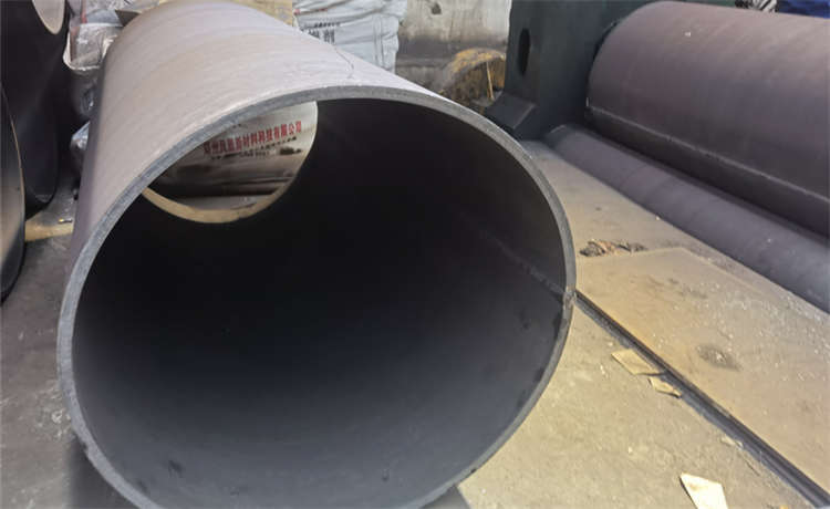 1750 2020螺旋管，廣州DN1900mm螺旋管，200mm螺旋鋼管，鋼材場(chǎng)螺旋管生產(chǎn)廠家螺旋鋼管加工廠